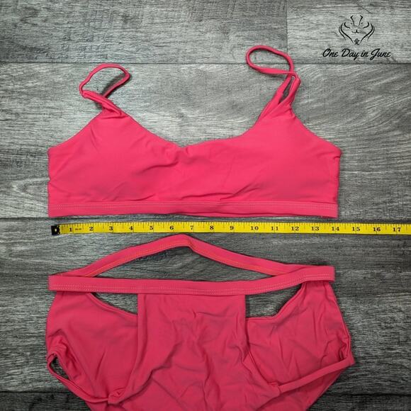 ODIJ Crop Top Cutout Bikini Swimsuit Size L - Picture 2 of 3